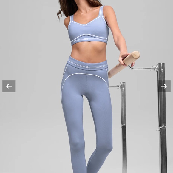 ALO Yoga 7/8 Airbrush High-waist Heart Throb Legged Set